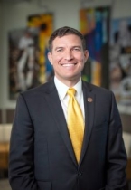 Western Michigan University President Russell Kavalhuna
